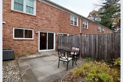 1157 Dickinson St #1157, Springfield, MA 01108 - Photo 30
