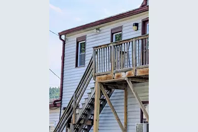 20-22 Porter St, North Adams, MA 01247 - Photo 14