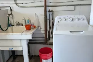 20-22 Porter St, North Adams, MA 01247 - Photo 10