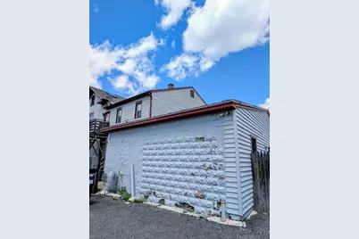 20-22 Porter St, North Adams, MA 01247 - Photo 4
