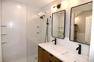 67 Suffolk Ave, Revere, MA 02151 - Photo 22