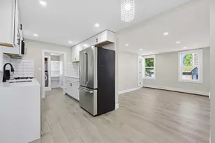 17 Langley St, Fall River, MA 02720 - Photo 16