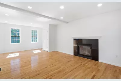 4 Azalea Circle, Millbury, MA 01527 - Photo 8