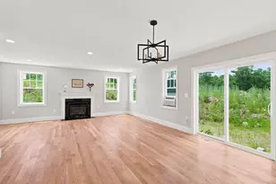 175 Pine St, Tewksbury, MA 01876 - Photo 20