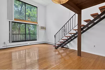 993 Massachusettes #113, Arlington, MA 02474 - Photo 2