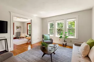 66 River St, Arlington, MA 02474 - Photo 4