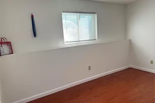 1285 Lawrence St, Lowell, MA 01852 - Photo 16