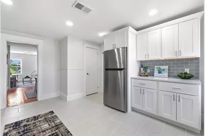 16 Clarkwood St #3, Boston, MA 02126 - Photo 12