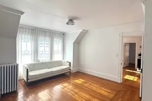 21 Florence St, Andover, MA 01810 - Photo 6