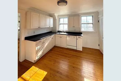21 Florence Street #21, Andover, MA 01810 - Photo 2