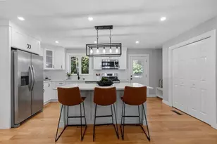 45 Highland St, Southborough, MA 01772 - Photo 8