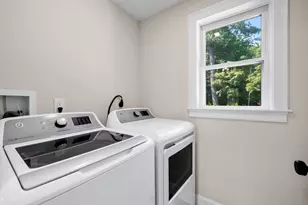45 Highland St, Southborough, MA 01772 - Photo 20
