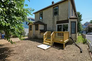 61 W Glen St, Holyoke, MA 01040 - Photo 38