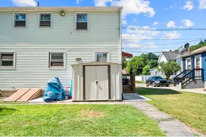 132 Hartwell St, Southbridge, MA 01550 - Photo 6