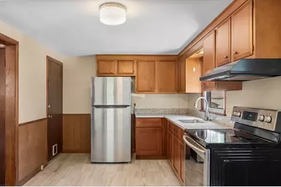 132 Hartwell St, Southbridge, MA 01550 - Photo 8