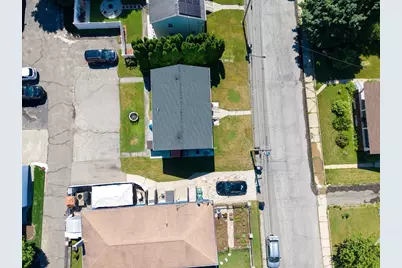 132 Hartwell St, Southbridge, MA 01550 - Photo 4