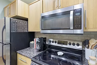 350 W 4th #310, Boston, MA 02127 - Photo 10