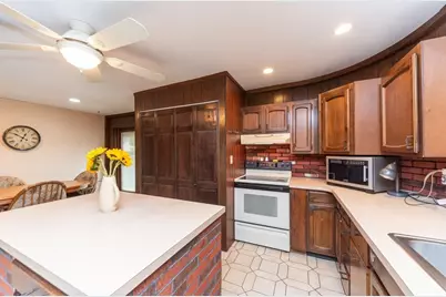 22 James Ave, Stoughton, MA 02072 - Photo 10