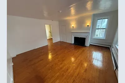 18 Leyden St #2E, Plymouth, MA 02360 - Photo 6