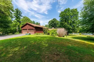 59 Shoreline Dr, West Brookfield, MA 01585 - Photo 4