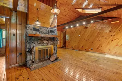 59 Shoreline Dr, West Brookfield, MA 01585 - Photo 10