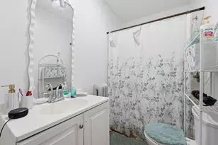 161 New Bridge St, West Springfield, MA 01089 - Photo 8