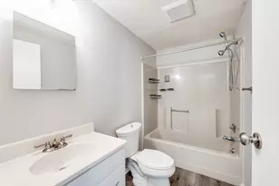 30 Clayton St, Springfield, MA 01107 - Photo 12