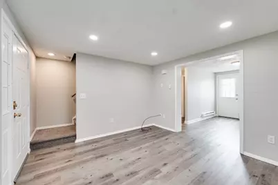 30 Clayton Street #F, Springfield, MA 01107 - Photo 8