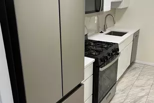6 Whittier Pl, Boston, MA 02114 - Photo 6
