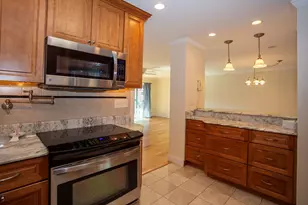 2 Summitt Dr, Reading, MA 01867 - Photo 8