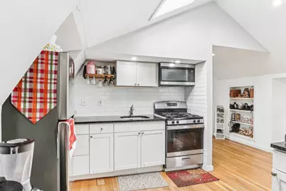 831 North Shore Road, Revere, MA 02151 - Photo 6