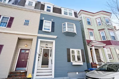 673 E 8th St #1, Boston, MA 02127 - Photo 2