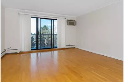 151 Coolidge Ave #303, Watertown, MA 02472 - Photo 4