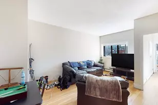513 Beacon, Boston, MA 02215 - Photo 2