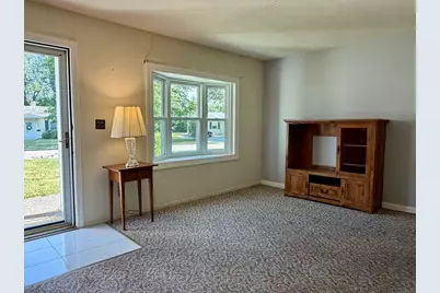 158 Nevens Cir, Rockland, MA 02370 - Photo 8