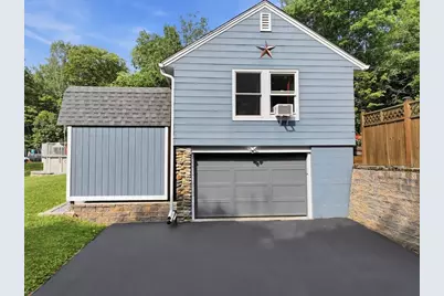 39 Stafford St, Charlton, MA 01507 - Photo 6