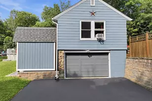 39 Stafford St, Charlton, MA 01507 - Photo 6