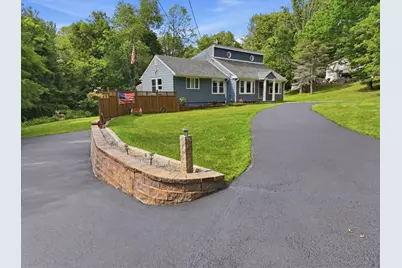 39 Stafford St, Charlton, MA 01507 - Photo 1