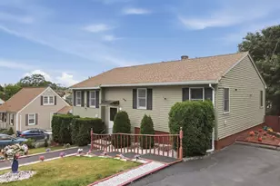 119 Vale St, Worcester, MA 01604 - Photo 2