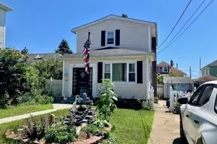 76 Capitol St, New Bedford, MA 02744 - Photo 4