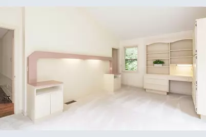 100 Hilltop Rd, Longmeadow, MA 01106 - Photo 16