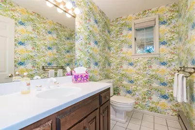 100 Hilltop Rd, Longmeadow, MA 01106 - Photo 28