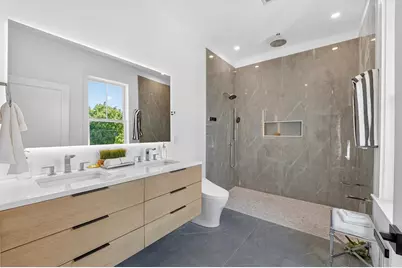 325A Alewife Brook Pkwy #A, Somerville, MA 02144 - Photo 34