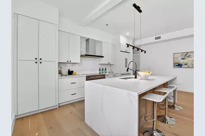 325A Alewife Brook Pkwy #A, Somerville, MA 02144 - Photo 12
