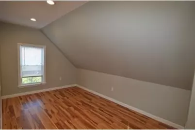 32 Roundy #2, Beverly, MA 01915 - Photo 4