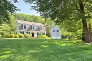 19 Bubbling Brook Rd, Walpole, MA 02081 - Photo 32