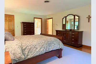 19 Bubbling Brook Rd, Walpole, MA 02081 - Photo 18