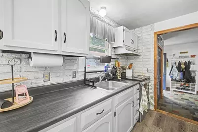11 Crestview Drive, Hadley, MA 01036 - Photo 6