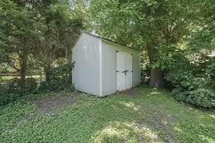28 Shepard St, Westfield, MA 01085 - Photo 36