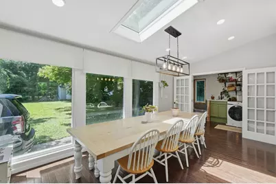 28 Shepard Street, Westfield, MA 01085 - Photo 8